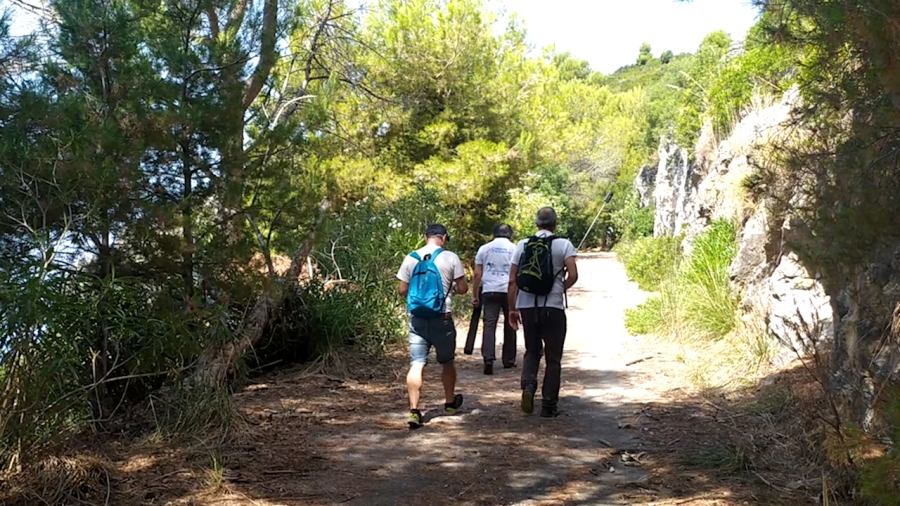 PRAIA A MARE. Isola Dino, sopralluogo per un impianto cartografico gara, in vista di “POLLINORIENTEERING 2025”